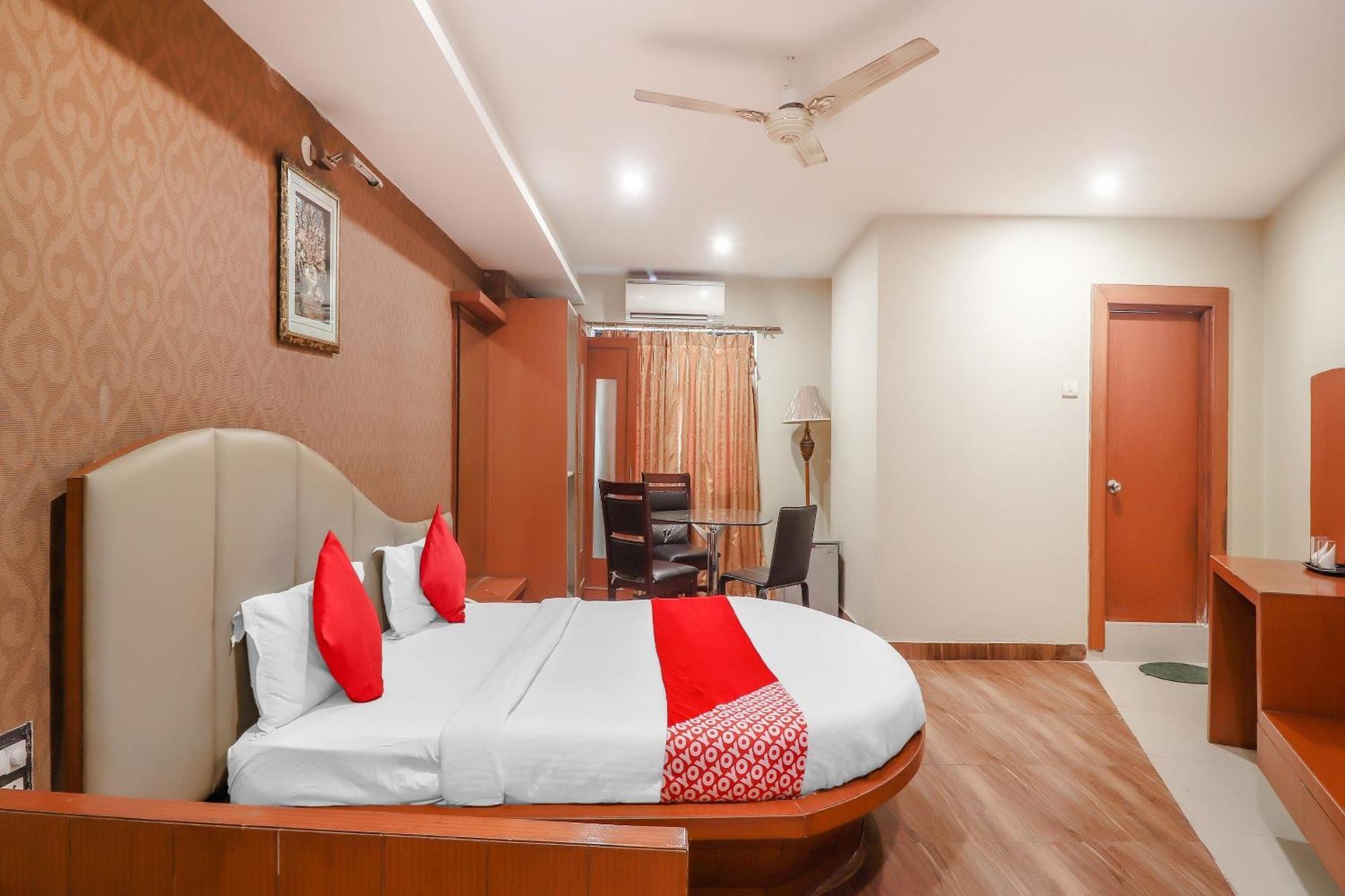 Hotel O Grandeur By Orbit Hotels Near Chennai Shopping Mall Хайдарабад Экстерьер фото