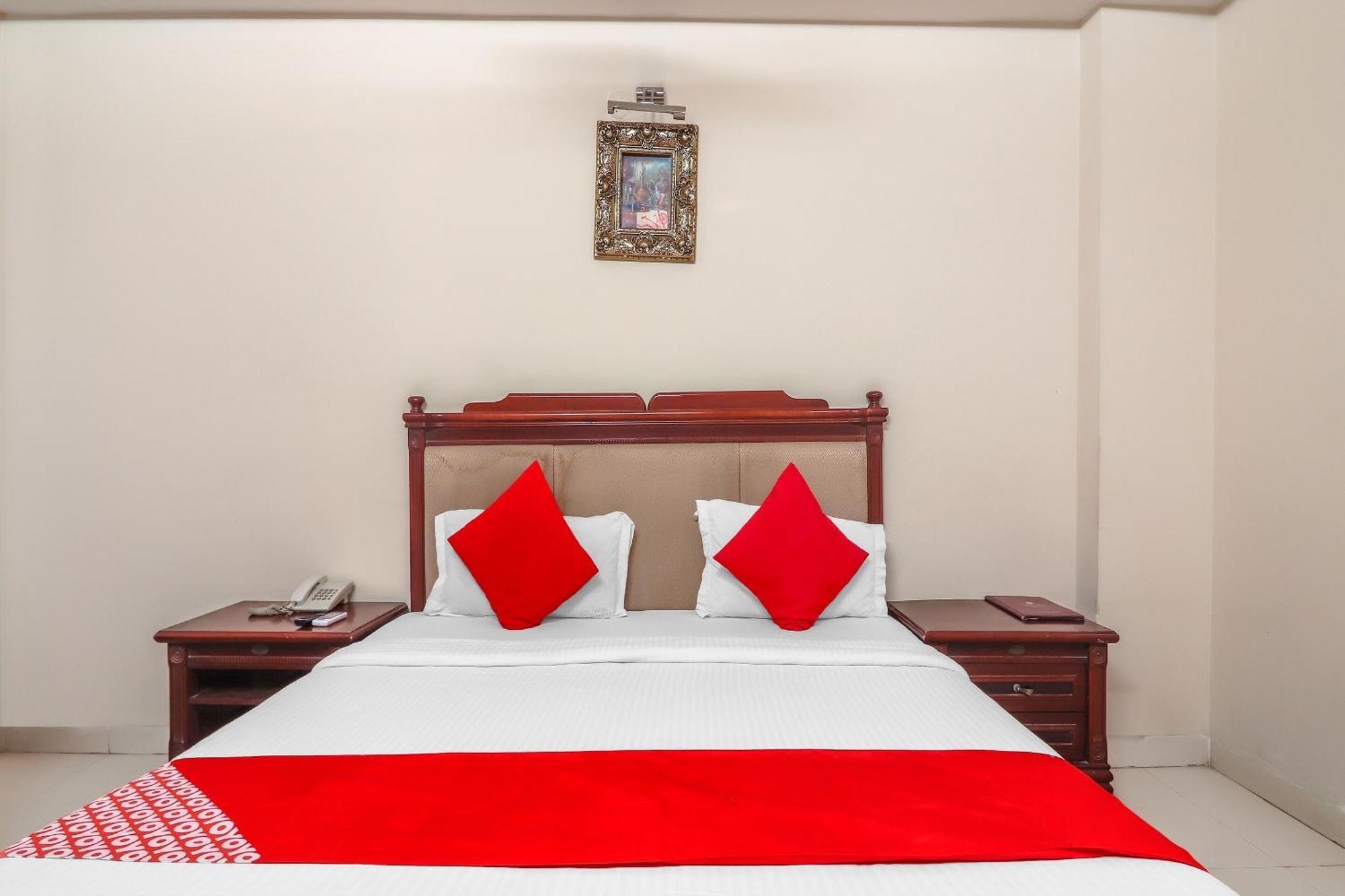 Hotel O Grandeur By Orbit Hotels Near Chennai Shopping Mall Хайдарабад Экстерьер фото